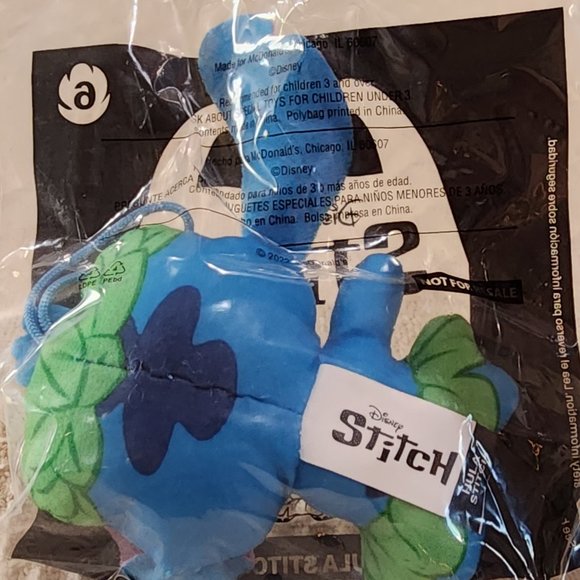 Disney Hula Stitch #6 - NEW McDonalds 2022 Happy Meal Toy: - Picture 2 of 2